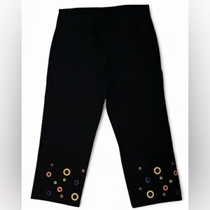 D.F.A New York Black Colorful Metal Circle Print Cropped Pants Women’s Size 12